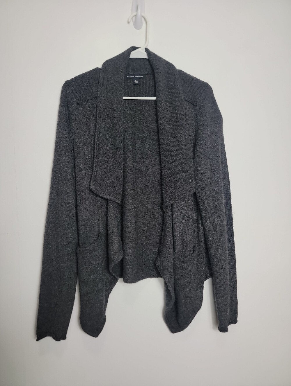 Banana Republic Women's Charcoal Gray W/ Pockets Knit Cardigan Sweater, XL